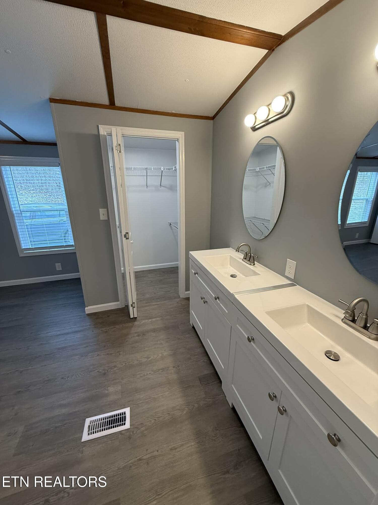 190 Warwick Lane Luttrell, TN 37779 - Photo 14 of 18 warwick15