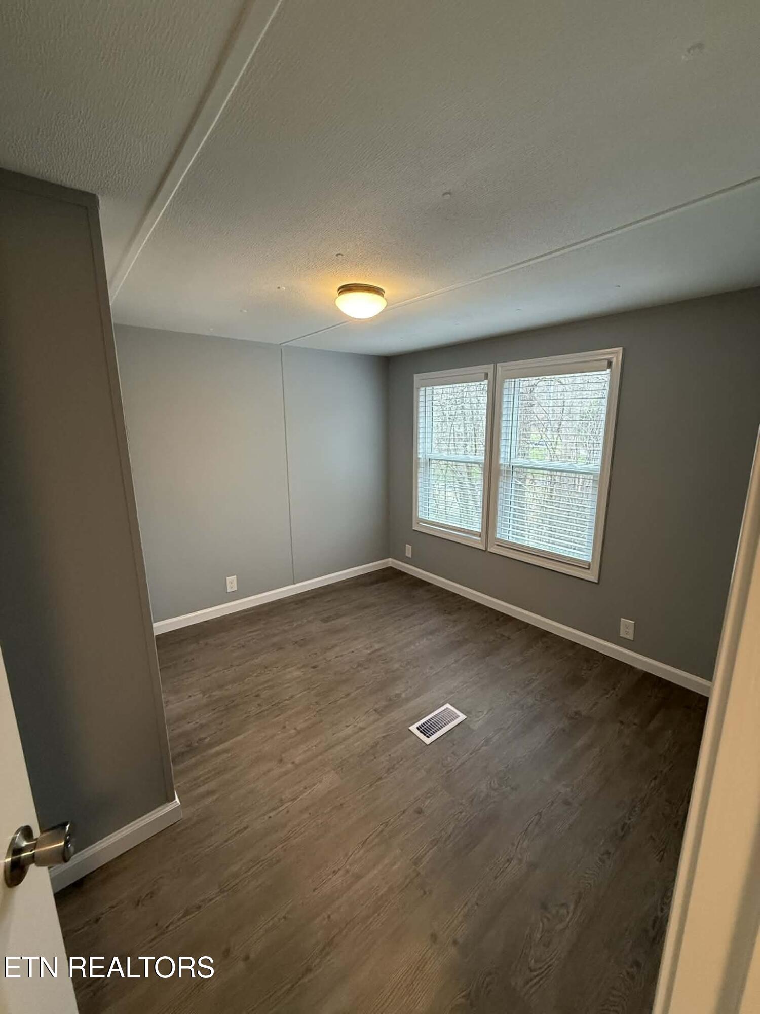 190 Warwick Lane Luttrell, TN 37779 - Photo 16 of 18 warwick17