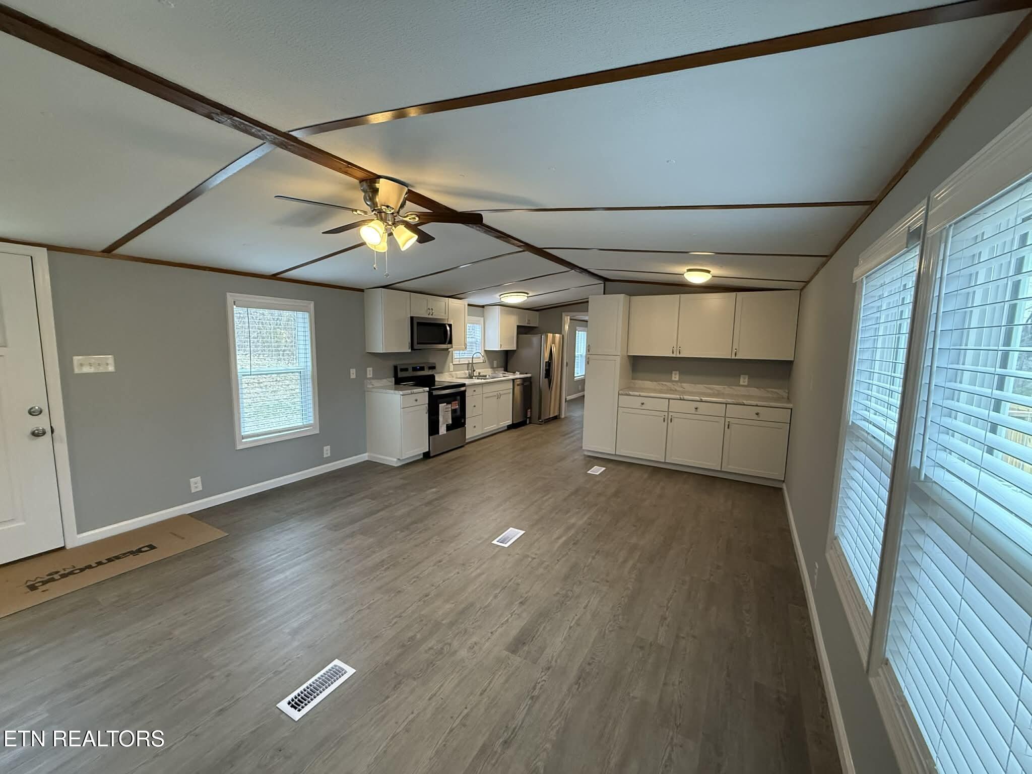 190 Warwick Lane Luttrell, TN 37779 - Photo 6 of 18 warwick6