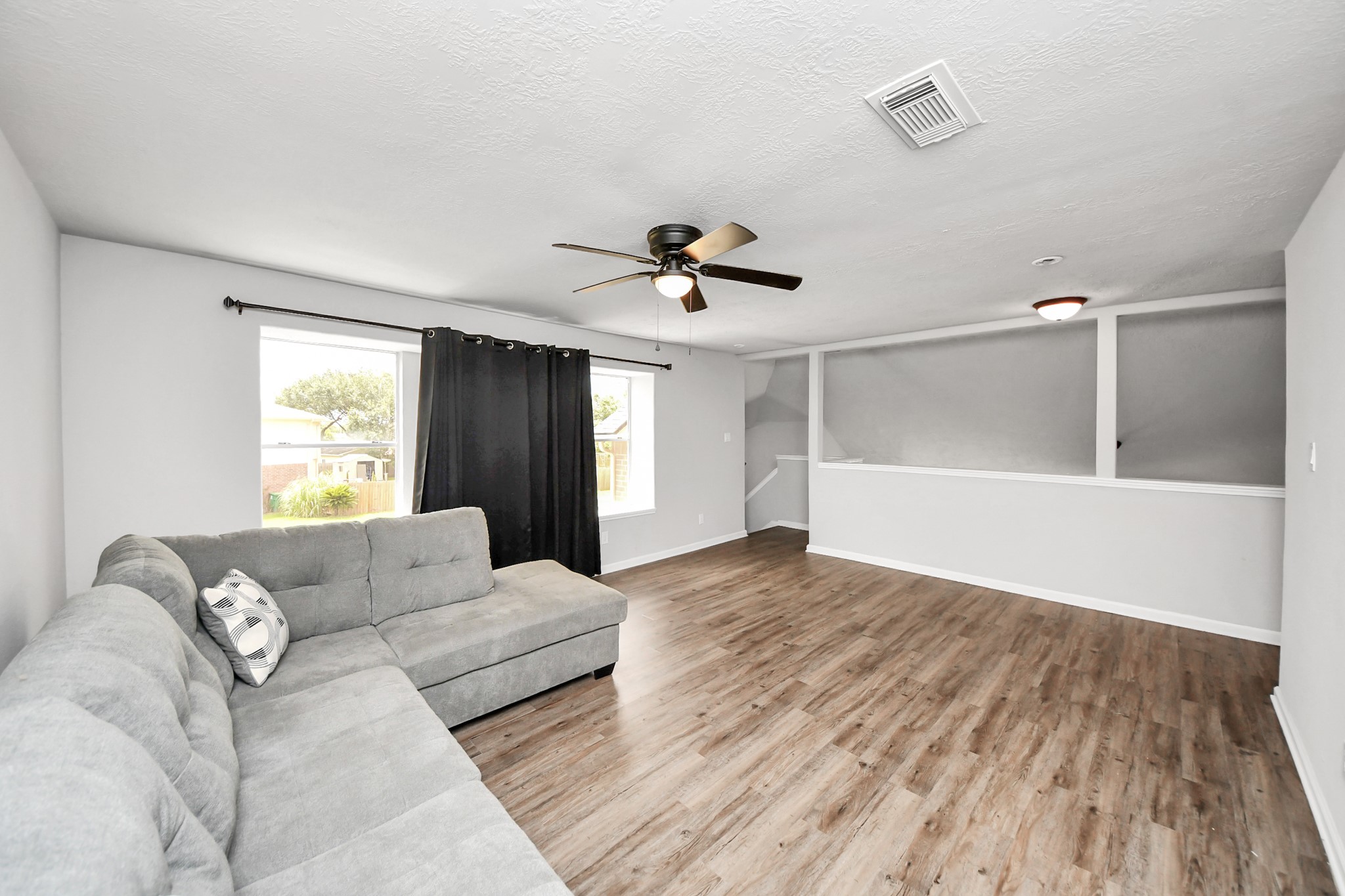 16118 Bunker Ridge Road Houston, TX 77053 - Photo 22 of 41 Gameroom