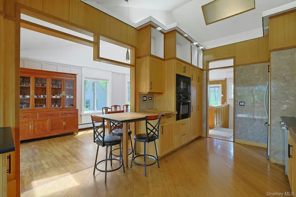 $758,888 | 136 Furnace Woods Road, Cortlandt Manor, NY 10567