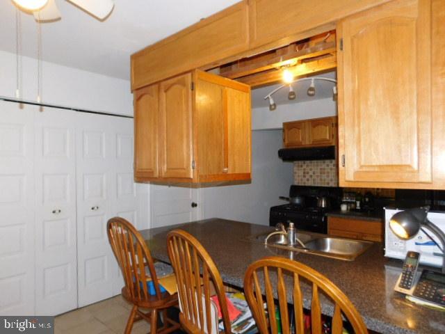 7521 Columbine Road Macungie, PA 18062 - Photo 8 of 18 Kitchen