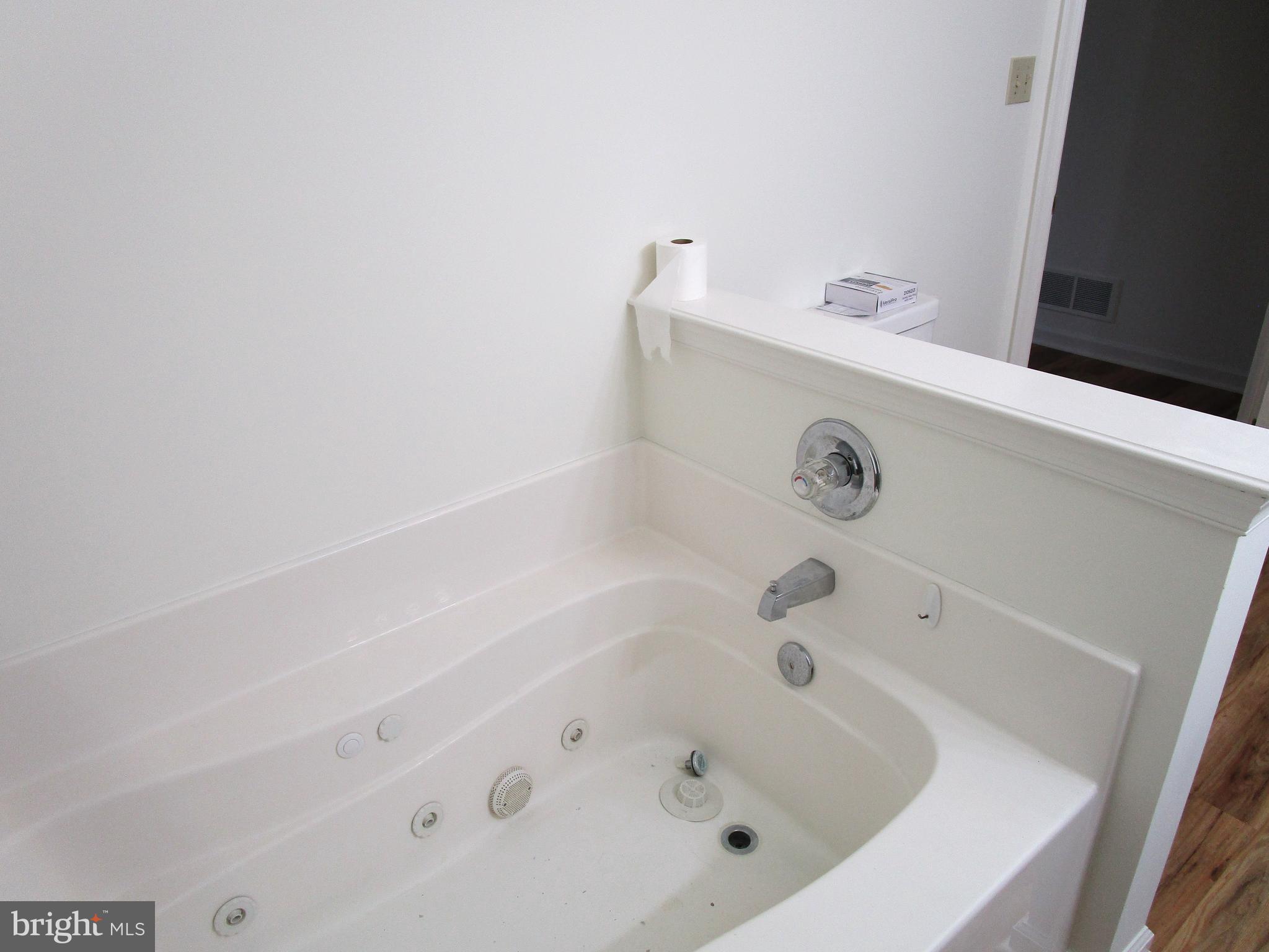 3044 Spectrum Road Dover, PA 17315 - Photo 17 of 30 Gallery Image 17