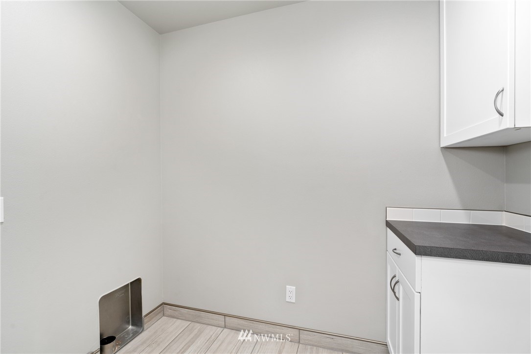 19005 Ivan Street Southwest Rochester, WA 98579 - Photo 14 of 27