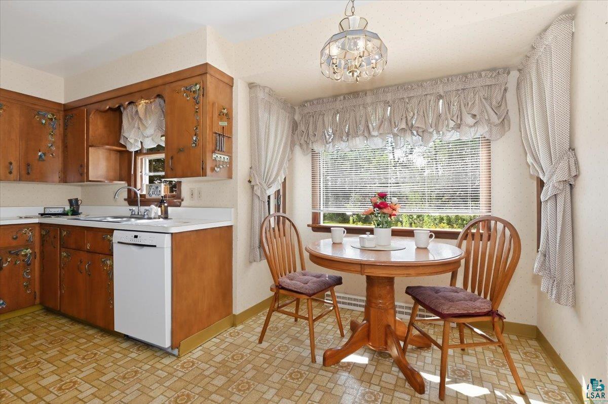 3587 Stebner Road Hermantown, MN 55811 - Photo 10 of 30 Kitchen