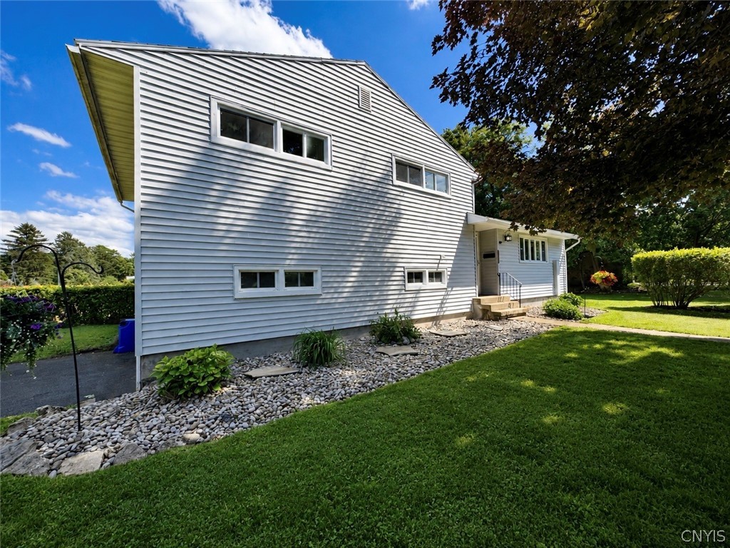 2515 Edgewood Road Utica, NY 13501 - Photo 48 of 50