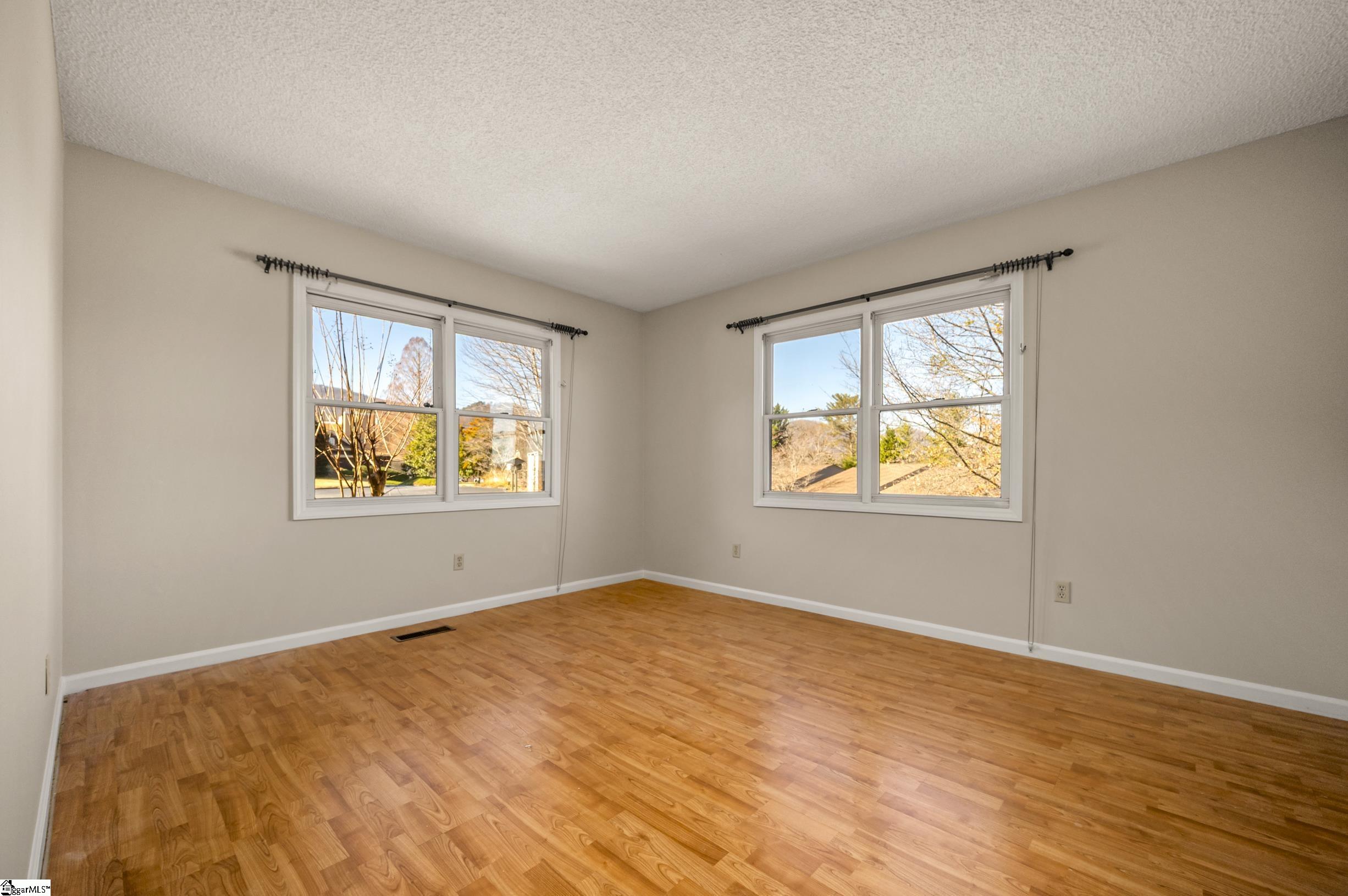 77 Chestnut Street, Unit OAK 301 Tryon, NC 28782 - Photo 20 of 39