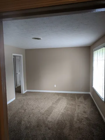 $1,095 | 201 Mack Alice Drive, Gallatin, TN 37066