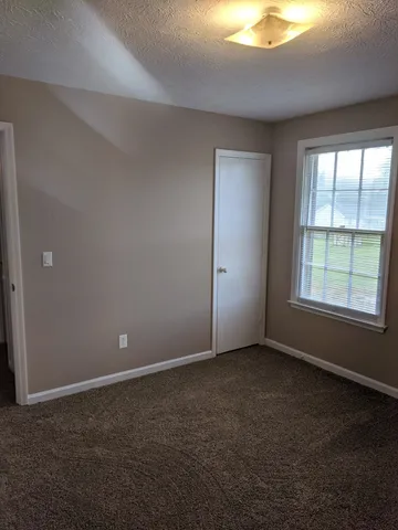 $1,095 | 201 Mack Alice Drive, Gallatin, TN 37066