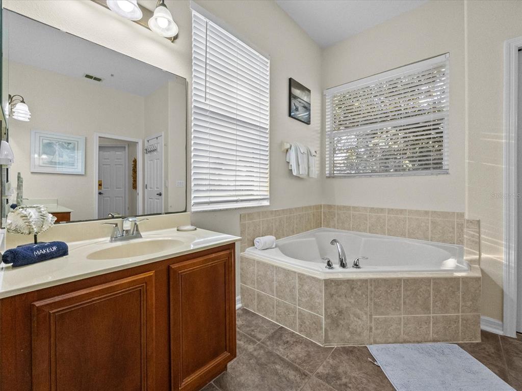 1229 Molona Street Reunion, FL 34747 - Photo 18 of 42