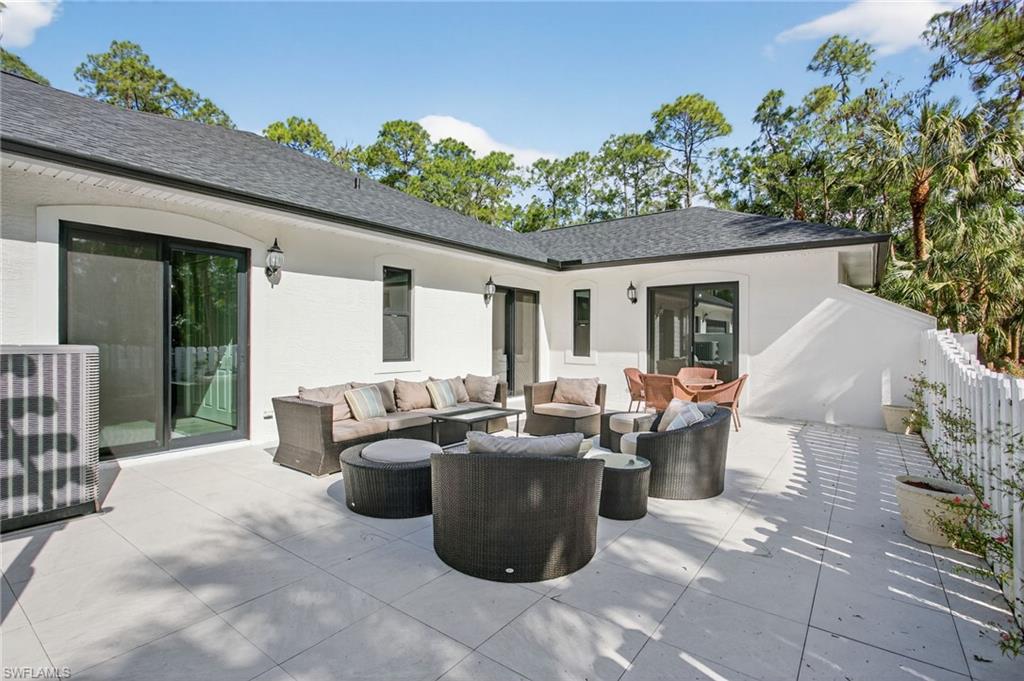 4075 1st Avenue Southwest Naples, FL 34119 - Photo 28 of 50