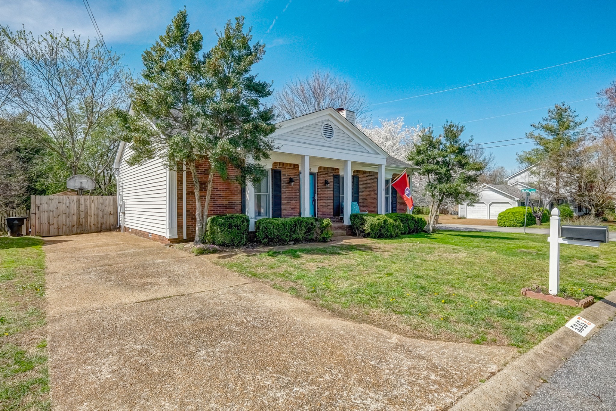 5345 Hunters Ridge Nashville, TN 37211 - Photo 4 of 45 Gallery Image 4