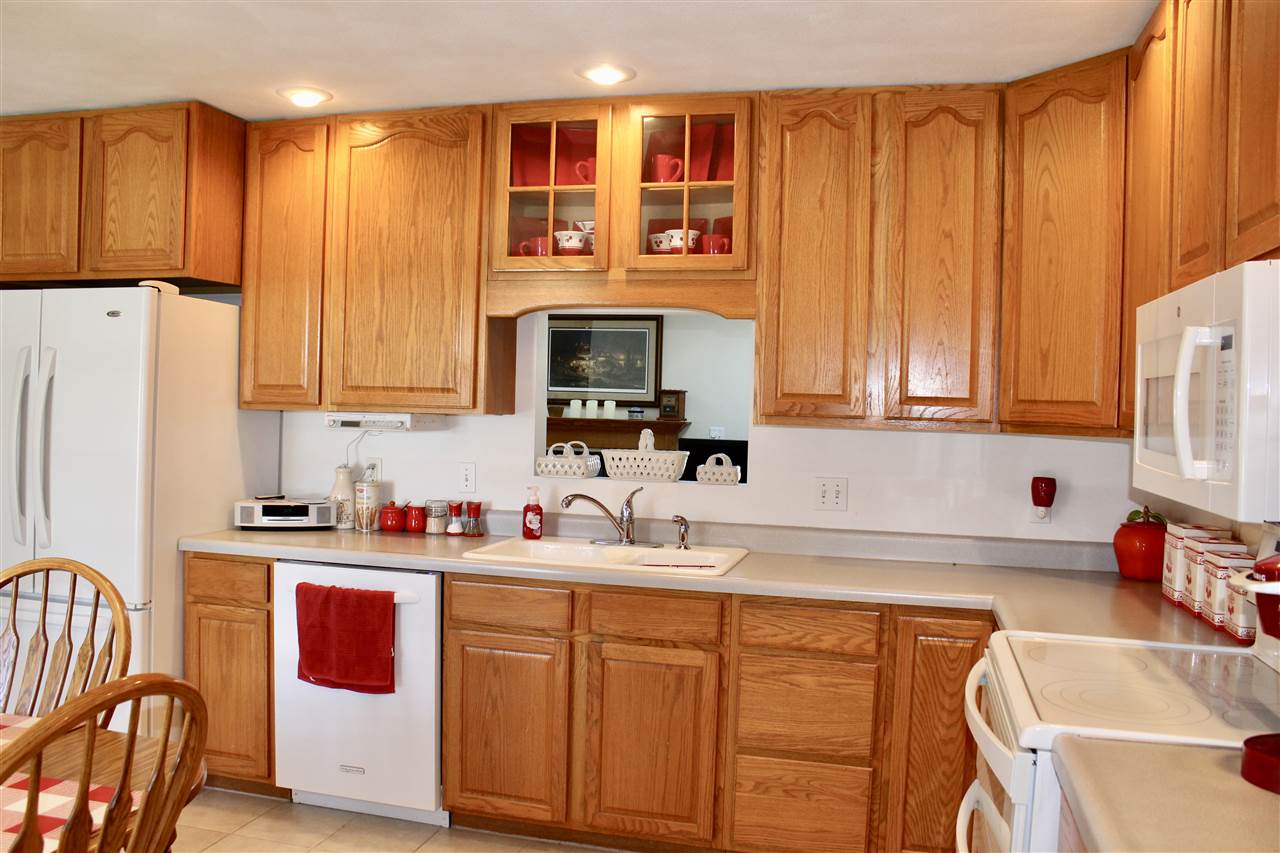 117 Yates Road Marquette Heights, IL 61554 - Photo 9 of 33 Gallery Image 9