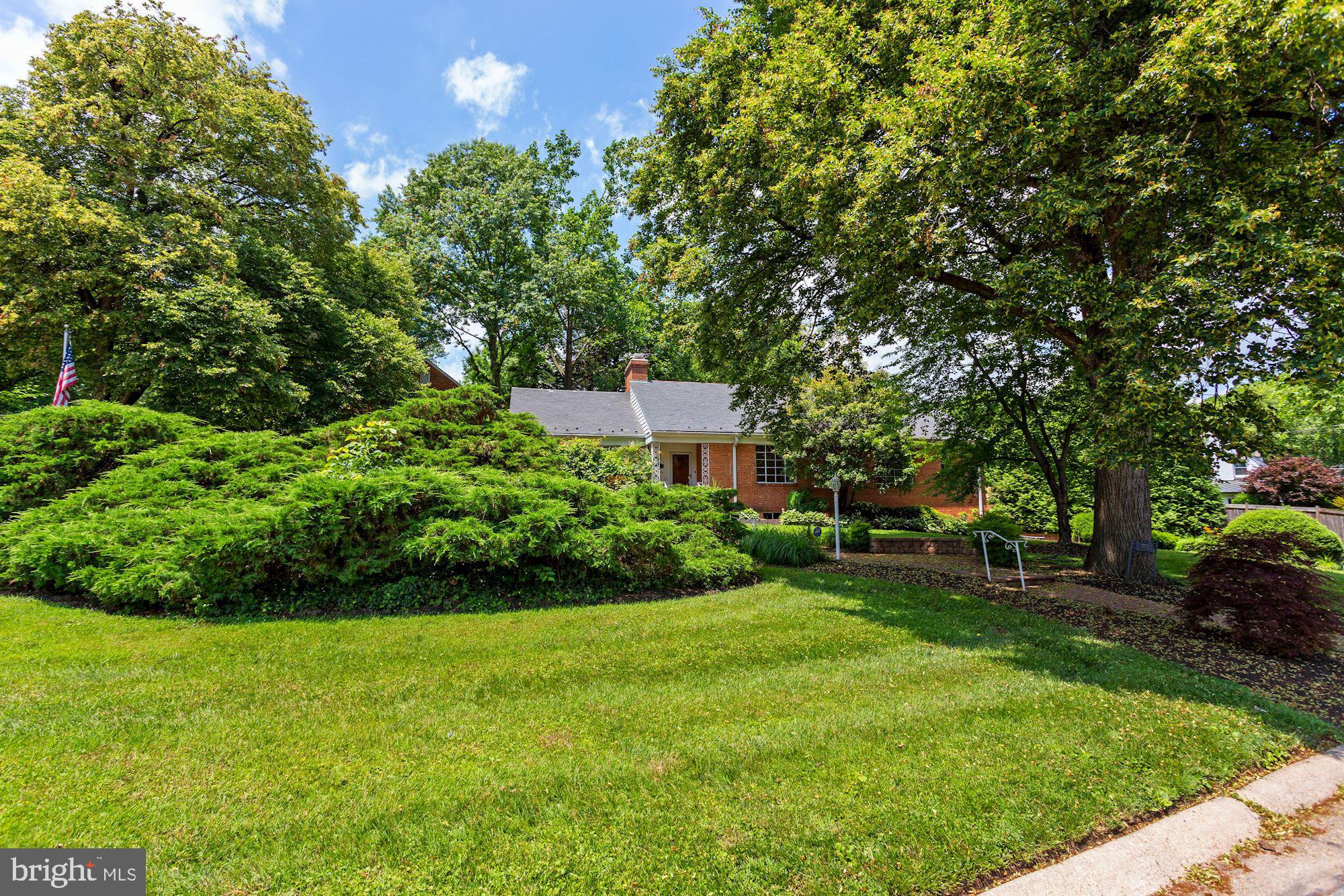 7900 Glendale Road Chevy Chase, MD 20815 - Photo 3 of 32 Beautifully landscaped corner lot