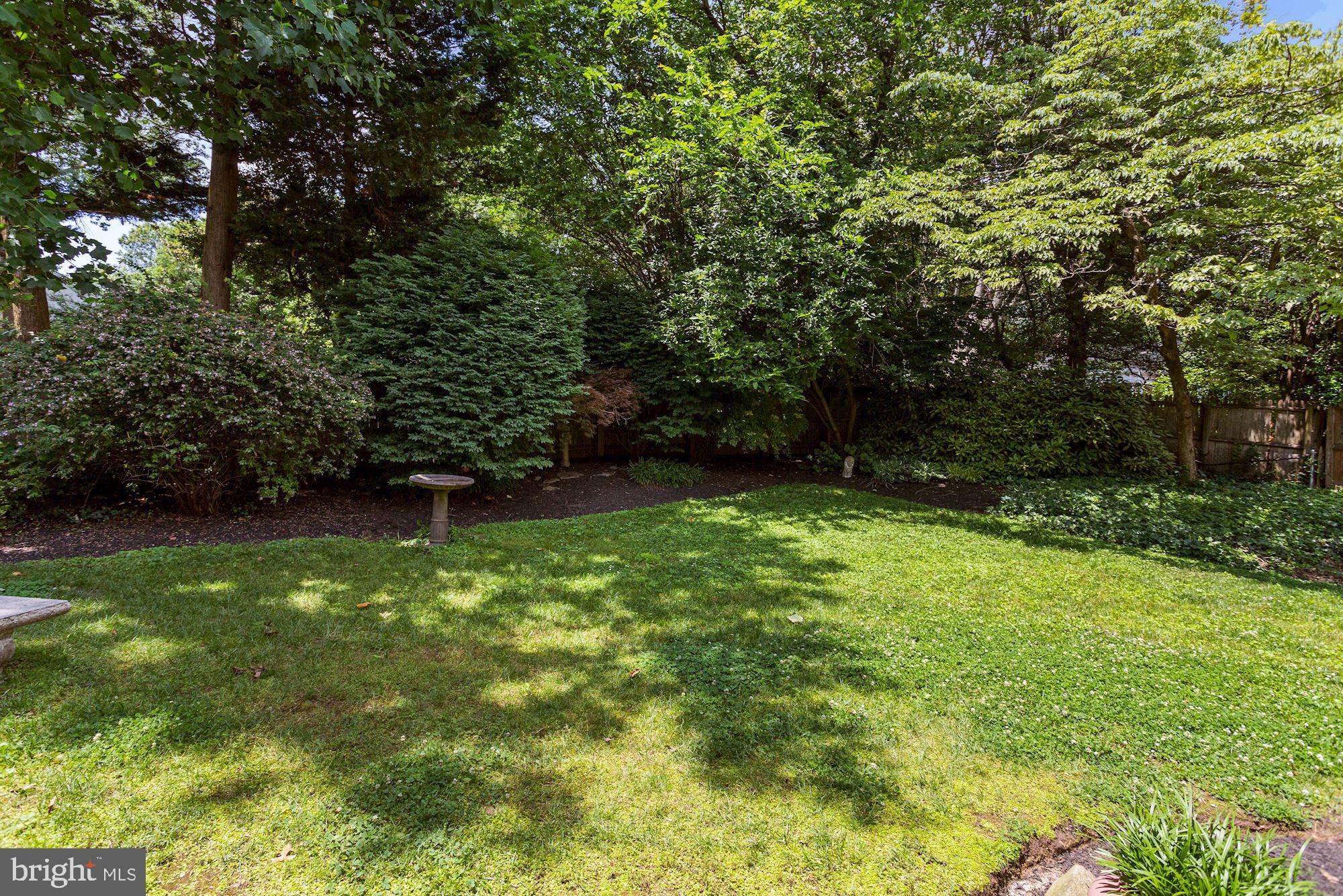 7900 Glendale Road Chevy Chase, MD 20815 - Photo 26 of 32 Rear yard