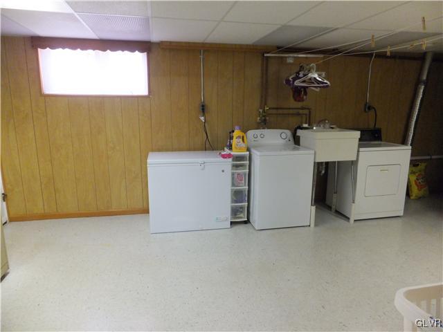 1625 Clearview Road Coplay, PA 18037 - Photo 26 of 39 Gallery Image 26