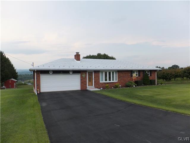 1625 Clearview Road Coplay, PA 18037 - Photo 3 of 39 Gallery Image 3