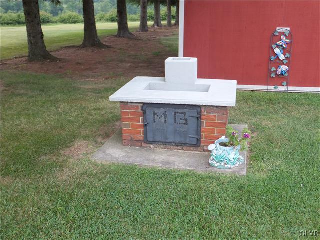 1625 Clearview Road Coplay, PA 18037 - Photo 31 of 39 Gallery Image 31