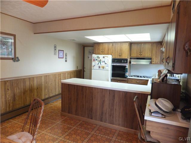 1625 Clearview Road Coplay, PA 18037 - Photo 9 of 39 Gallery Image 9
