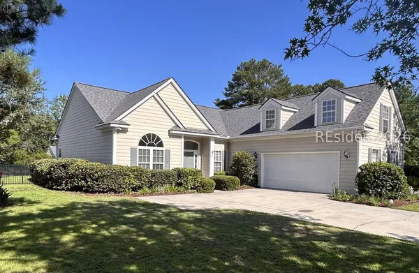 $679,000 | 14 South Point Court, Bluffton, SC 29910