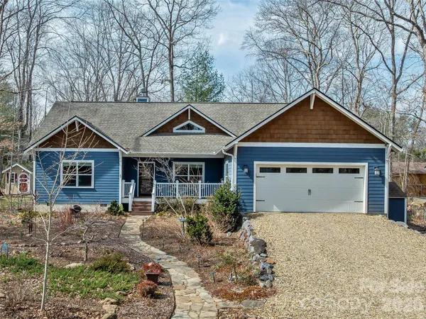 $724,900 | 25 Woodbend Lane, Black Mountain, NC 28711