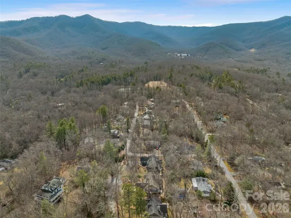 $724,900 | 25 Woodbend Lane, Black Mountain, NC 28711
