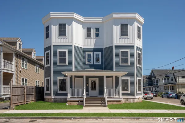 $2,150,000 | 390 Carroll Avenue, Bridgeport, CT 06607