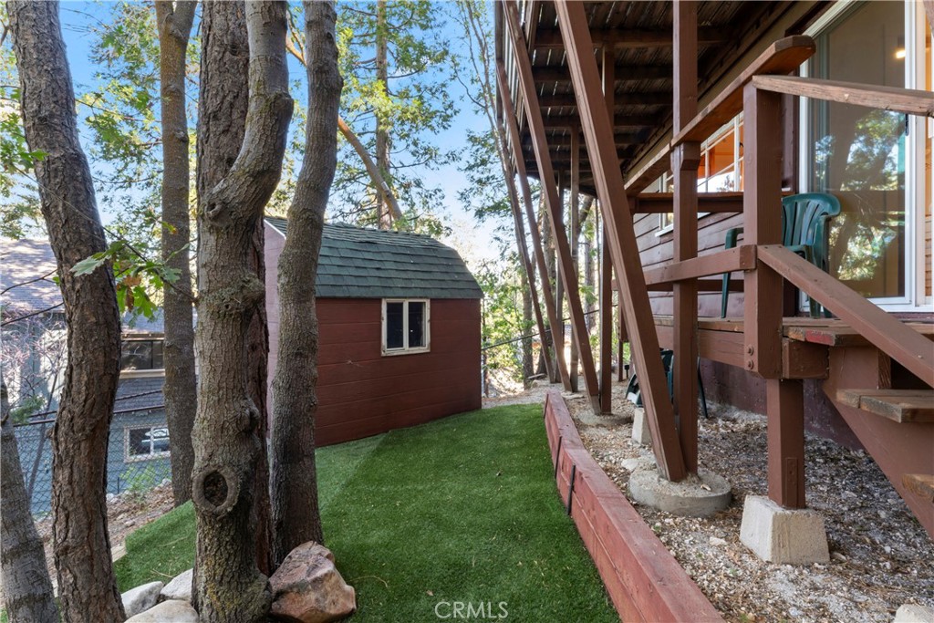 309 Castle Gate Road Lake Arrowhead, CA 92352 - Photo 41 of 58 Gallery Image 41
