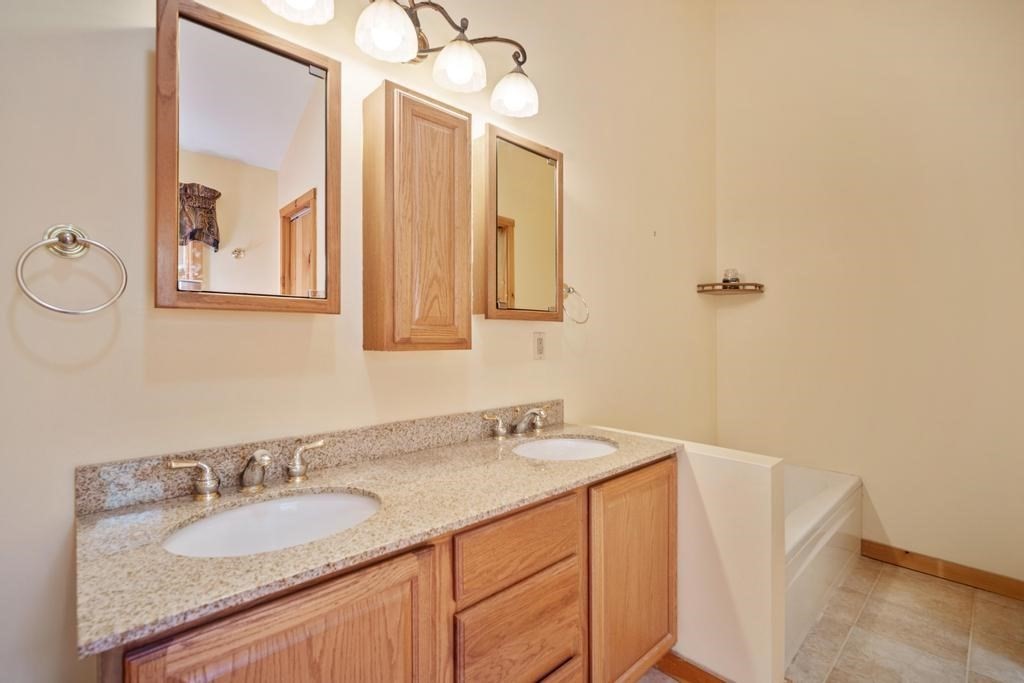 789 Main Road Granville, MA 01034 - Photo 18 of 42 Gallery Image 18