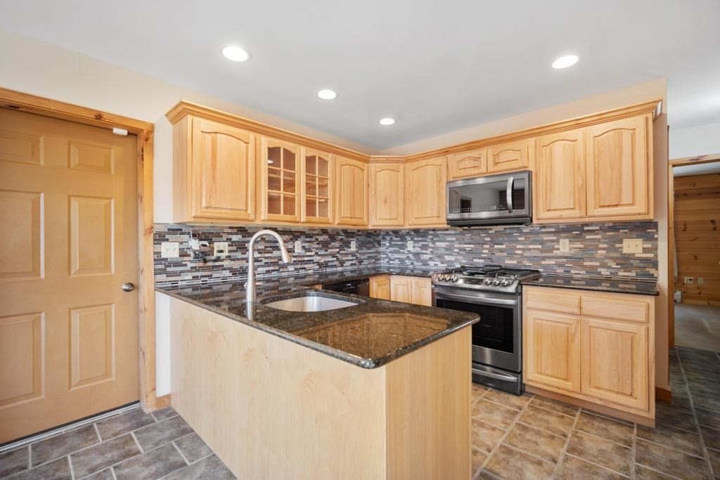 789 Main Road Granville, MA 01034 - Photo 2 of 42 Gallery Image 2