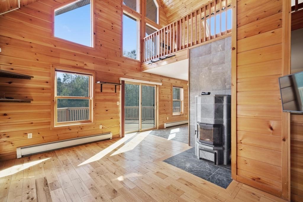 789 Main Road Granville, MA 01034 - Photo 8 of 42 Gallery Image 8