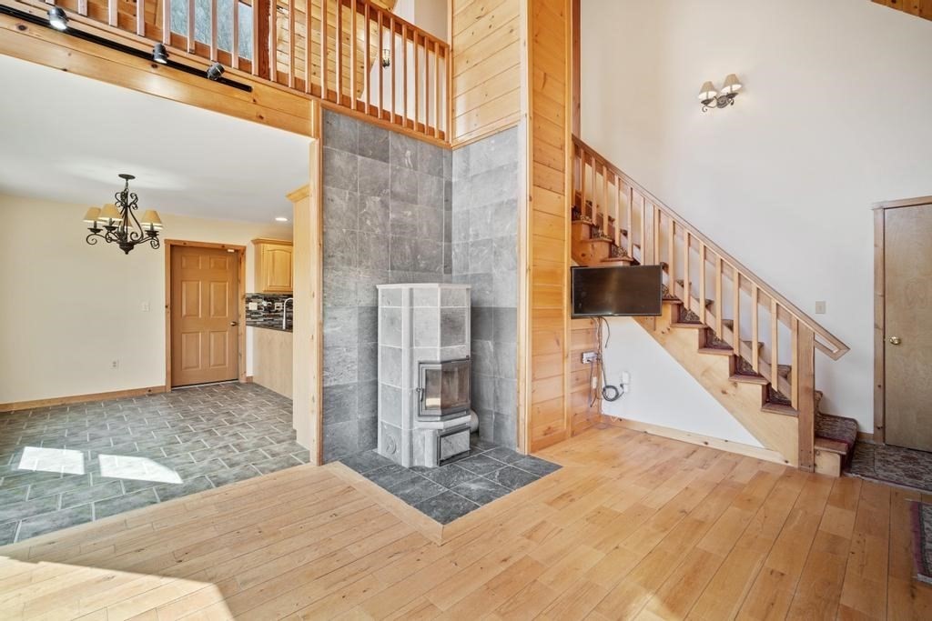 789 Main Road Granville, MA 01034 - Photo 10 of 42 Gallery Image 10