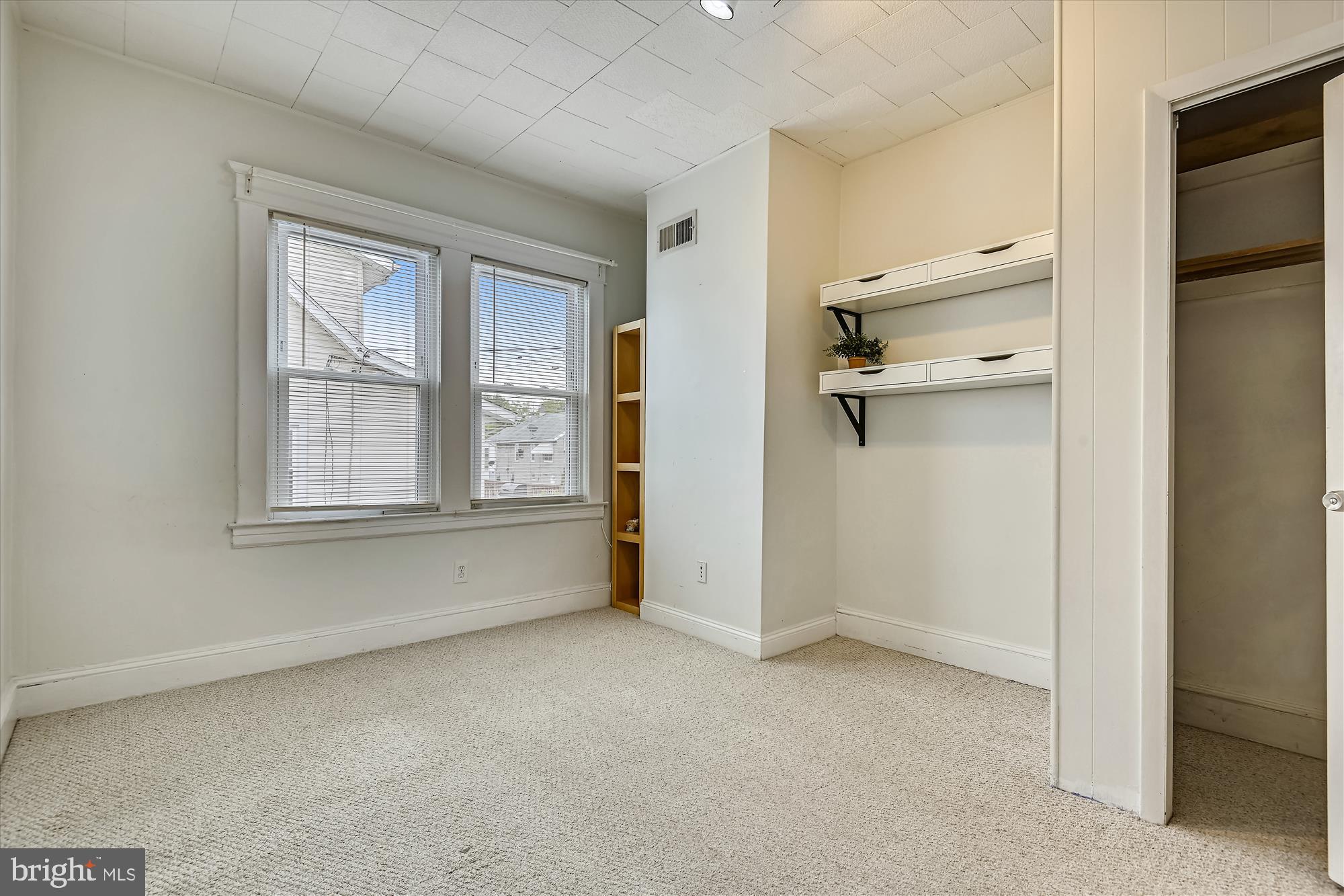 1808 Portship Road Baltimore, MD 21222 - Photo 19 of 57