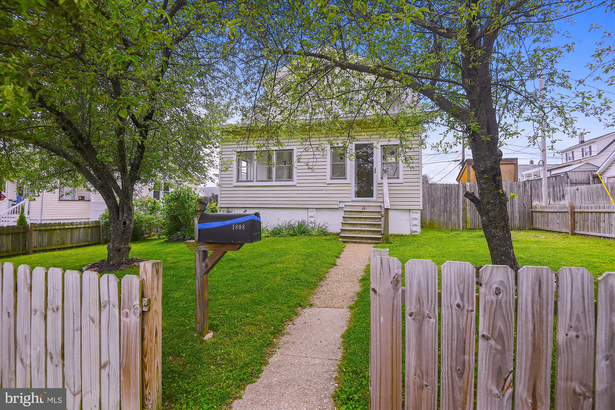 1808 Portship Road Baltimore, MD 21222 - Photo 3 of 57