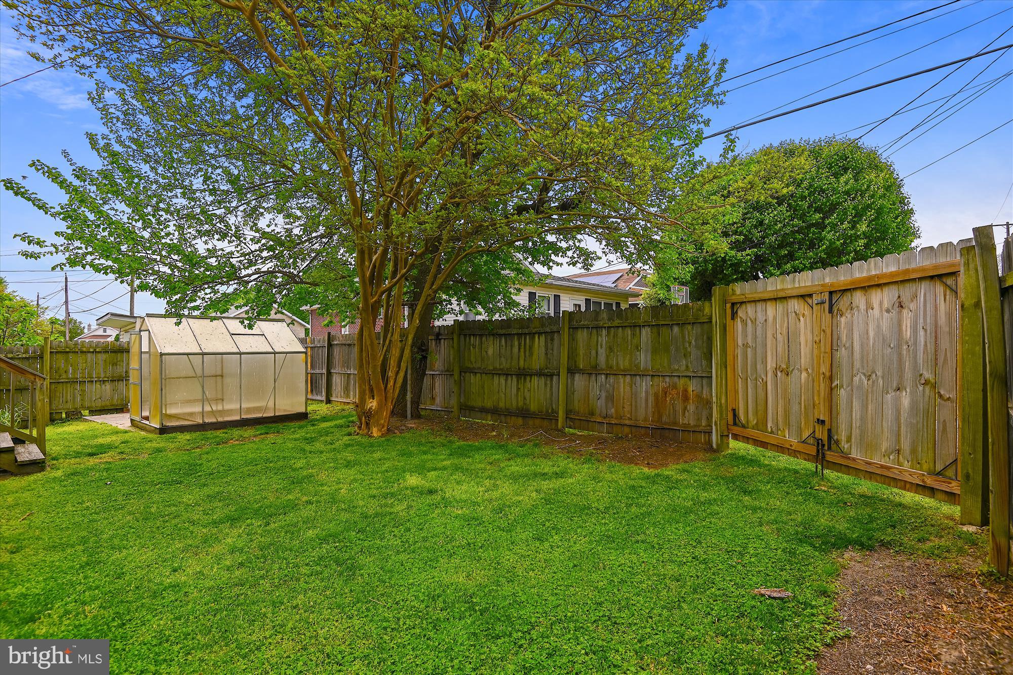 1808 Portship Road Baltimore, MD 21222 - Photo 38 of 57