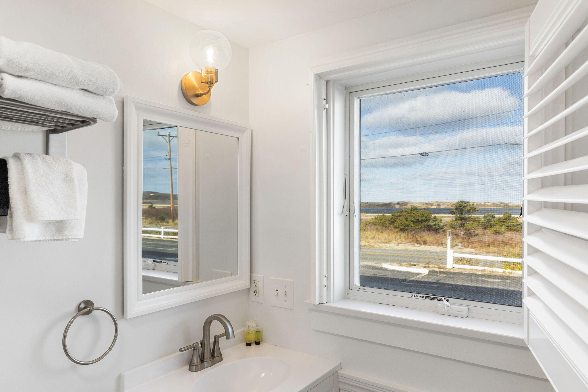 496 Shore Road, Unit 4 Truro, MA 02666 - Photo 16 of 21 496ShoreRdU10-31