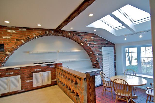 18 Platts Hill Road Newtown, CT 06470 - Photo 9 of 15 a view of an dining room with furniture window and wooden floor