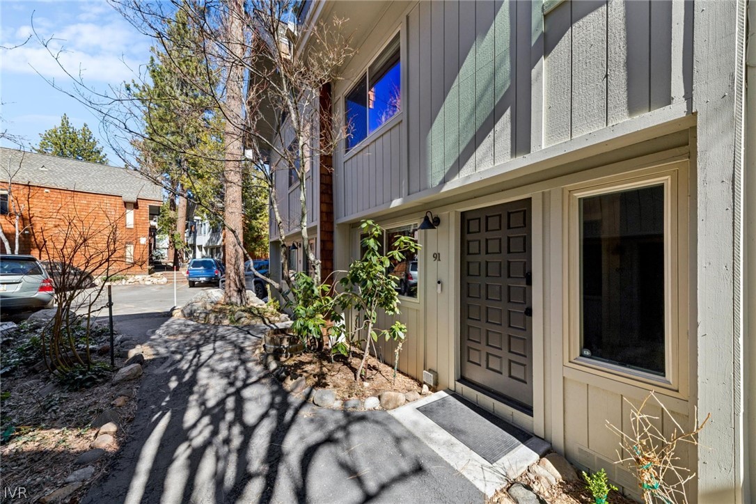 989 Tahoe Boulevard, Unit 91 Incline Village, NV 89451 - Photo 3 of 31 a view of a entrance of the building