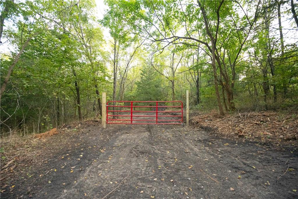 Southeast 651st Road Knob Noster, MO 65336 - Photo 72 of 78 Gallery Image 72