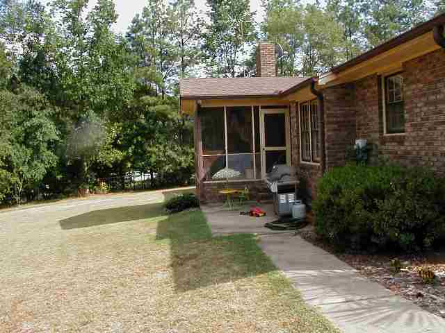 313 Tillotson Road Anderson, SC 29621 - Photo 10 of 15