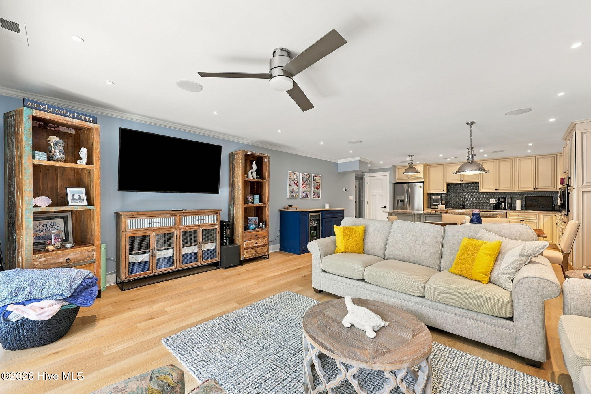 855 Salter Path Road, Unit 115 Indian Beach, NC 28512 - Photo 12 of 26 Living