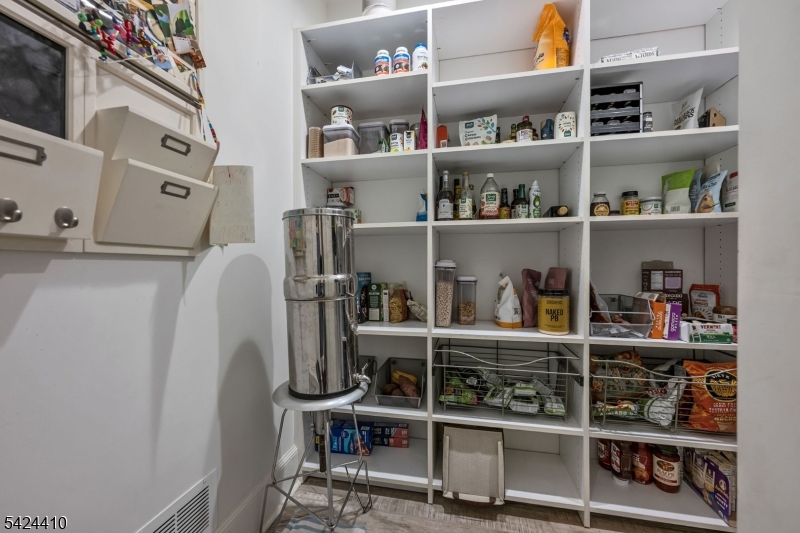 20 Georgian Road Morristown, NJ 07960 - Photo 16 of 39