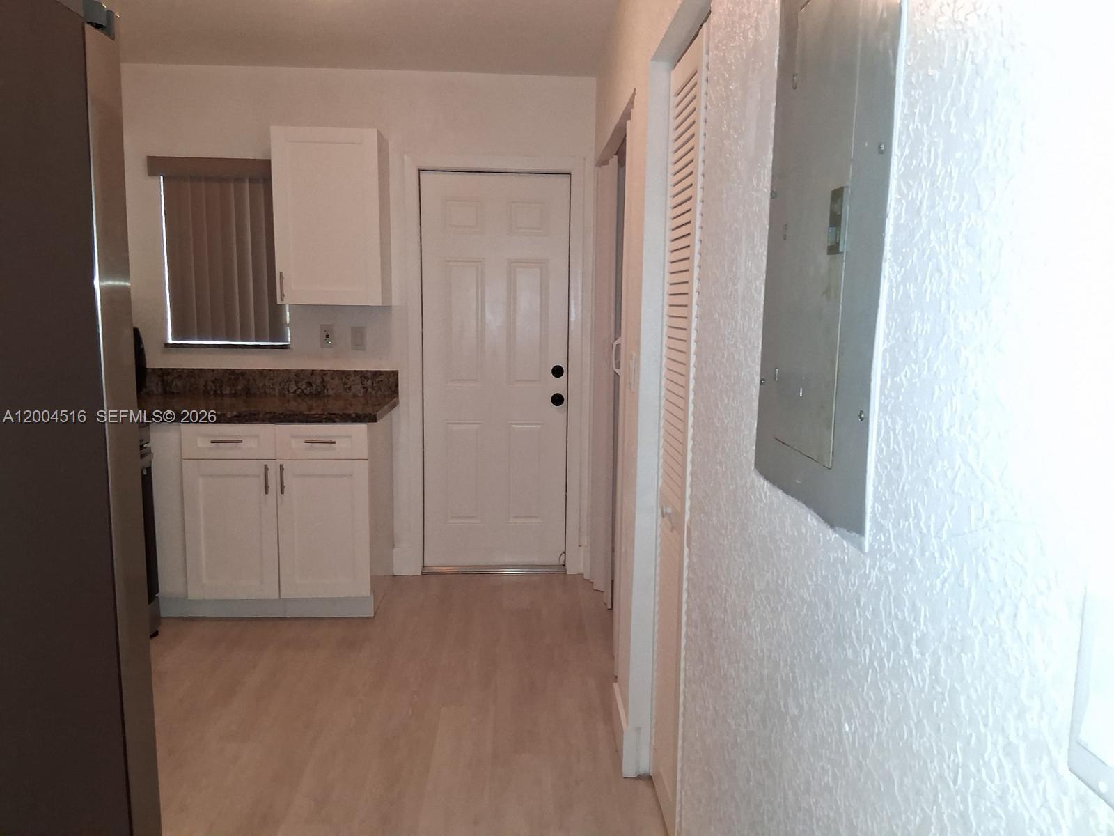 18330 Southwest 102nd Place Miami, FL 33157 - Photo 4 of 6