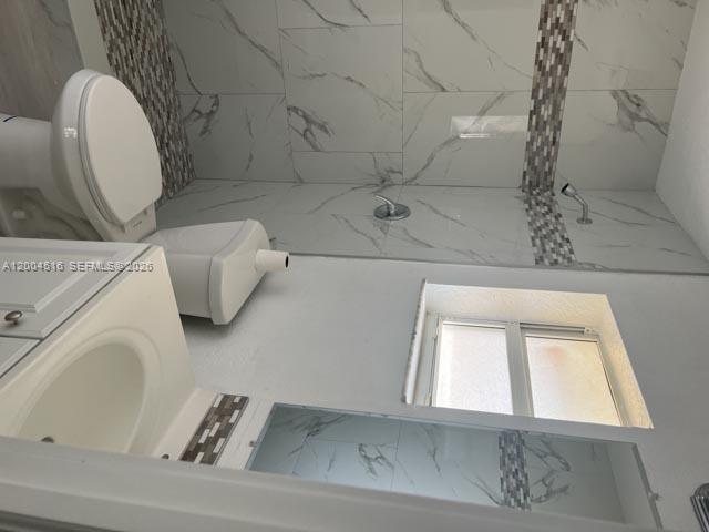 18330 Southwest 102nd Place Miami, FL 33157 - Photo 5 of 6