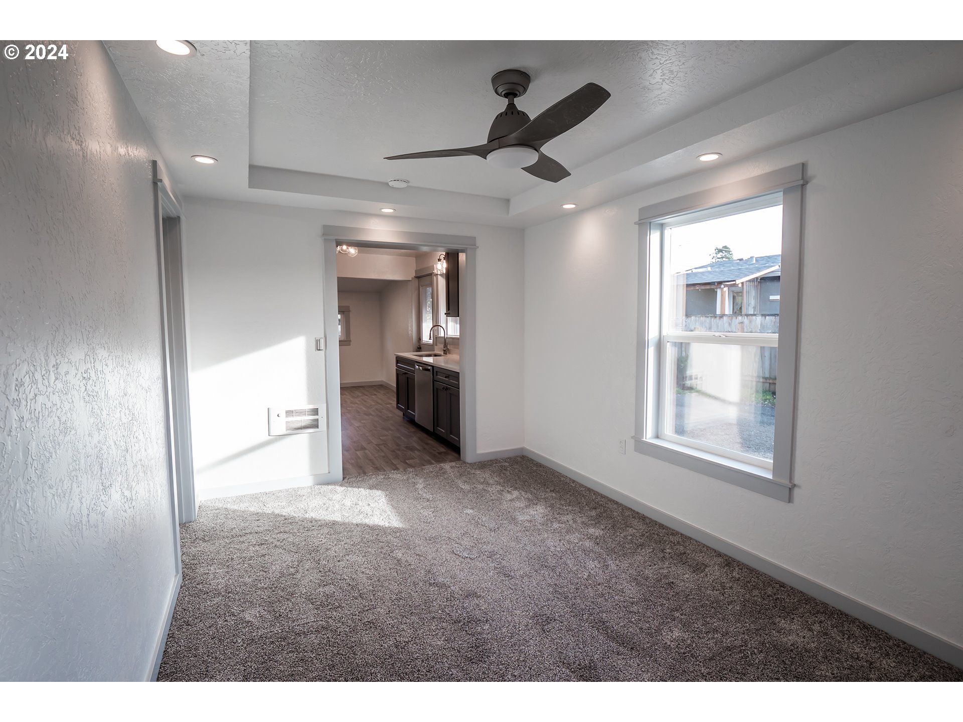 930 Elm Street Junction City, OR 97448 - Photo 12 of 33 a view of workspace