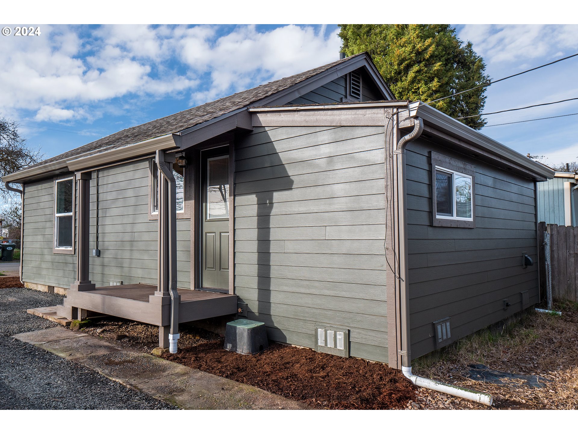 930 Elm Street Junction City, OR 97448 - Photo 24 of 33 a view of a back yard of the house