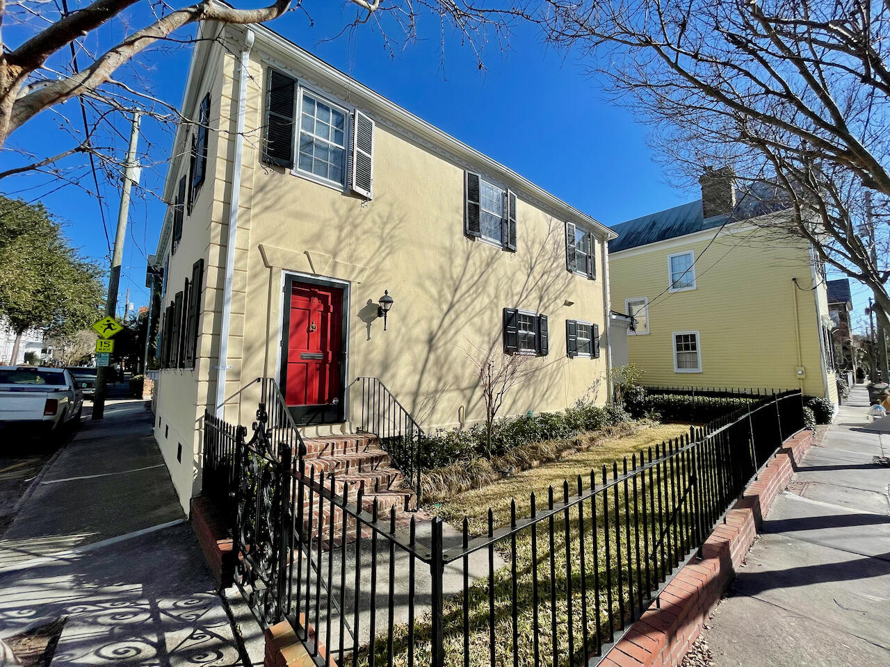 2 Limehouse Street Charleston, SC 29401 - Photo 2 of 34 2. 2 Limehouse Street