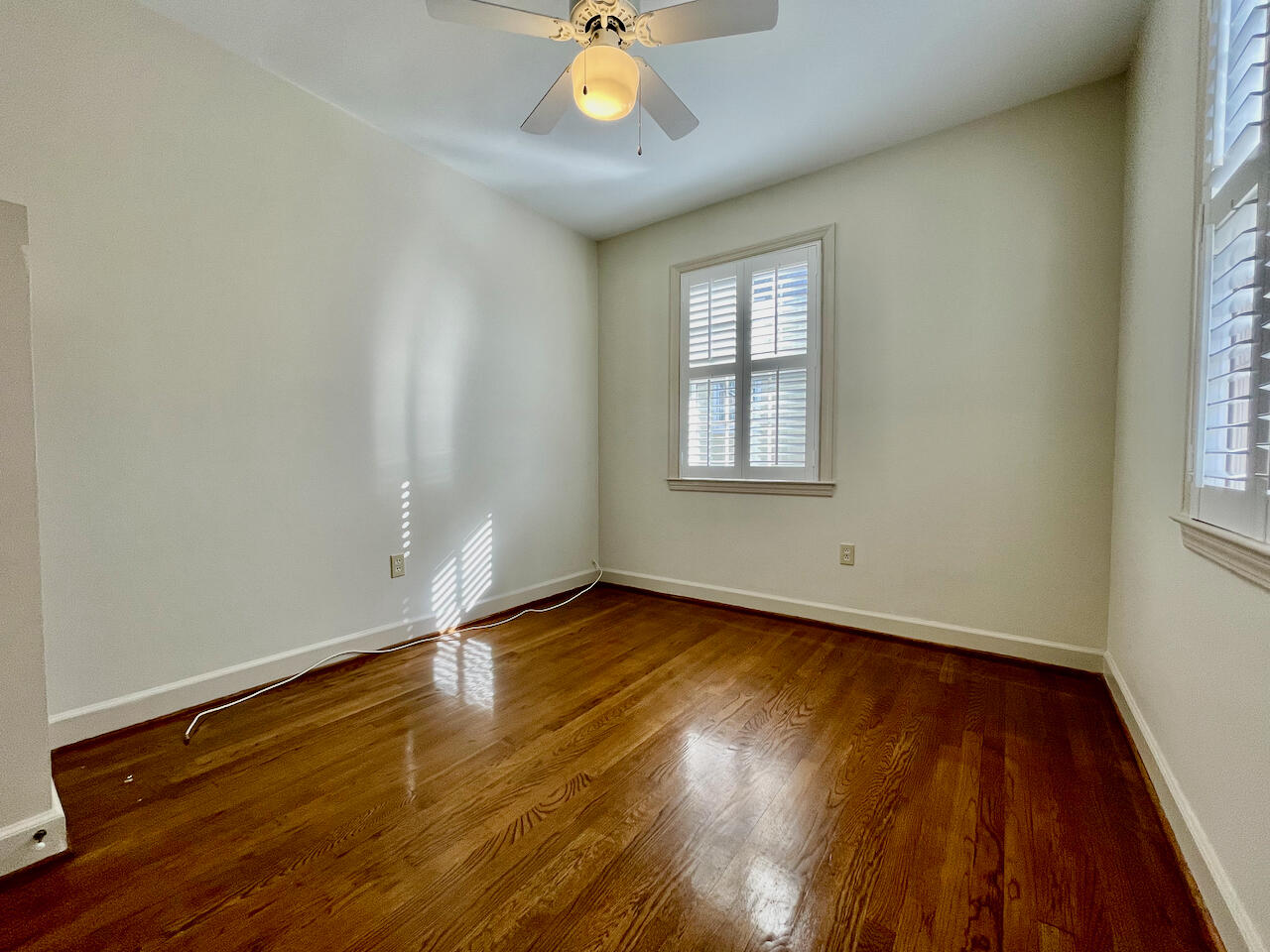 2 Limehouse Street Charleston, SC 29401 - Photo 26 of 34 26. Small Guest Room or Office