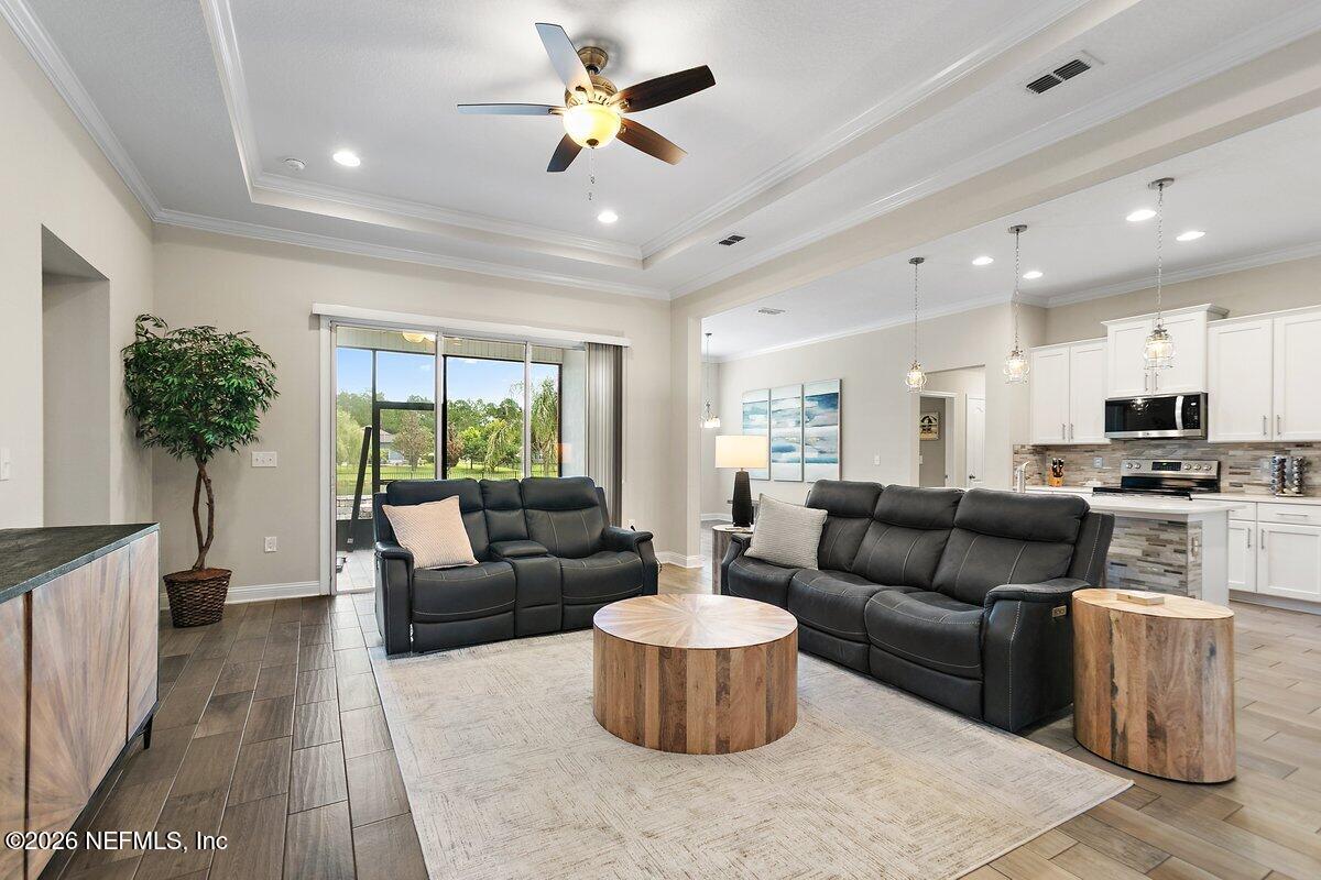 177 South Hamilton Springs Road St. Augustine, FL 32084 - Photo 8 of 37 Living Room 4