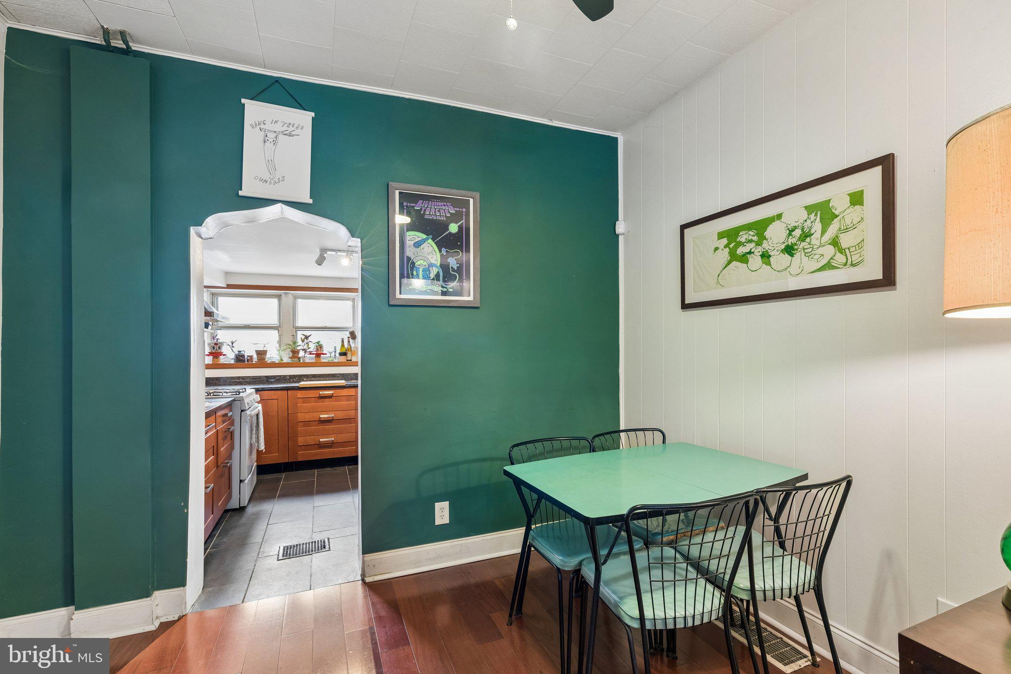 403 Tasker Street Philadelphia, PA 19148 - Photo 6 of 29 Dining Area